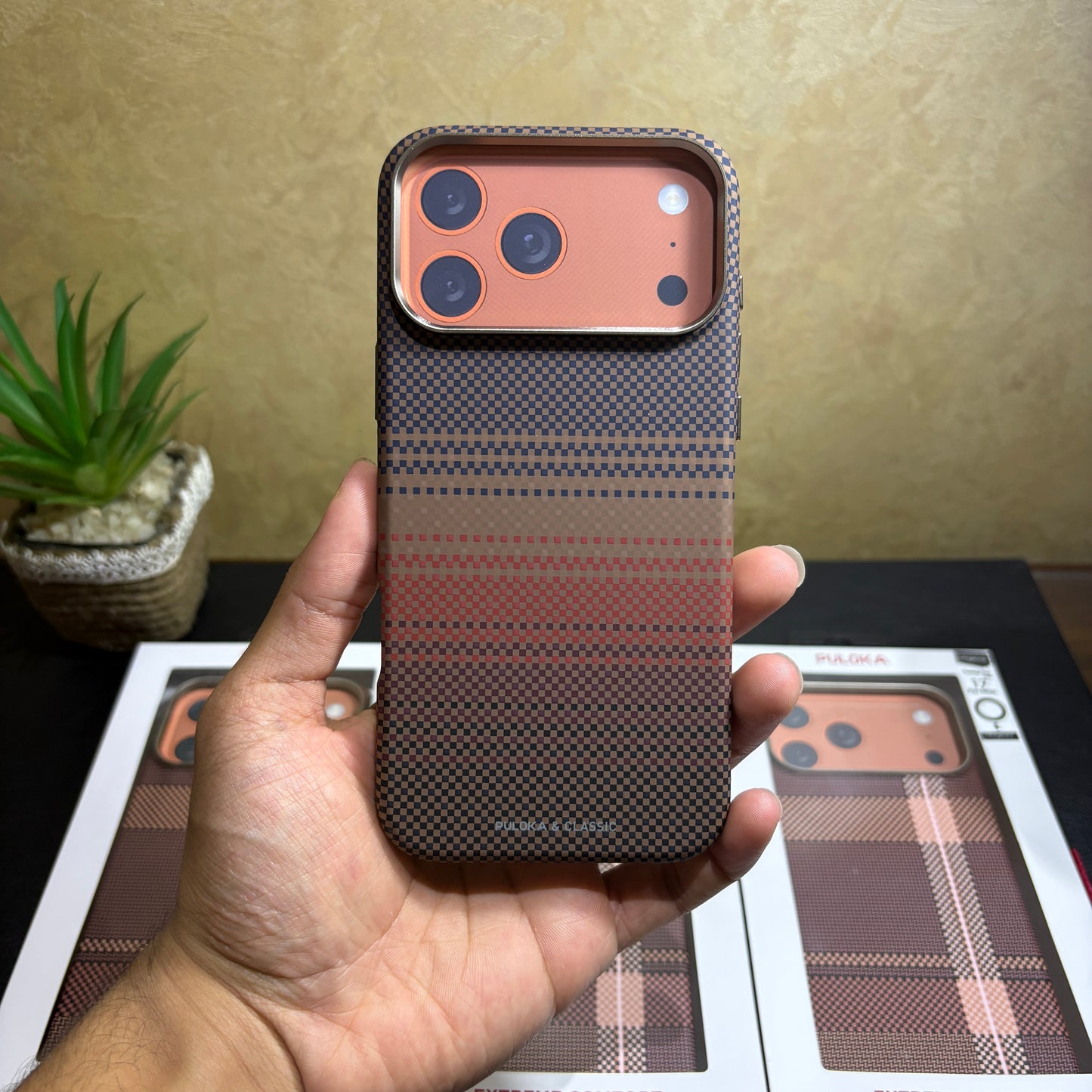 PULOKA Carbon Case
